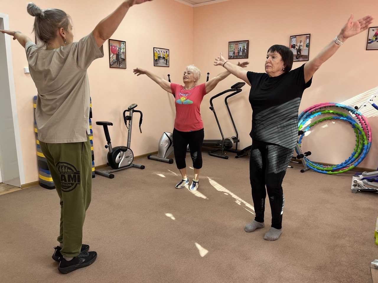 Кардиотренировки помогают поддержать здоровье лысогорских пенсионеров